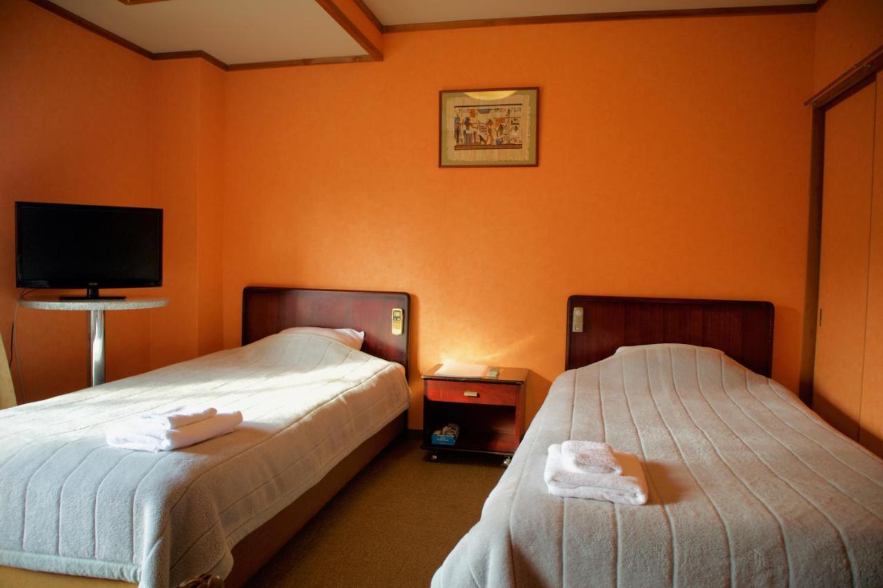 City Pension Tommy Rich Inn Quioto Exterior foto